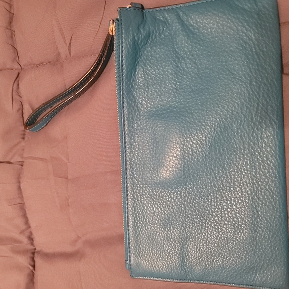 Michael Kors Turquoise Blue Wristlet - Picture 4 of 5